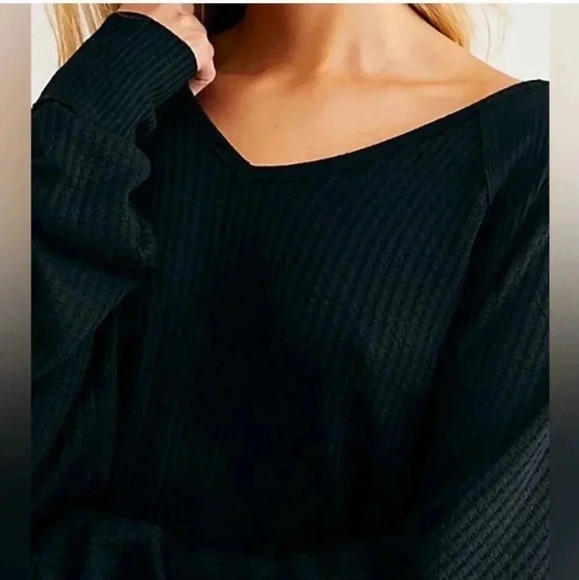 Free People NWT Santa Clara Thermal Top Black - Picture 2 of 10